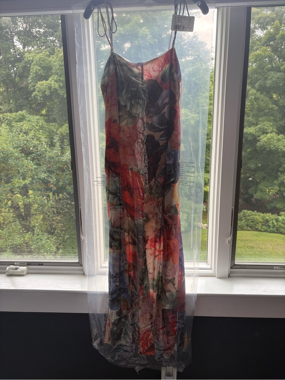 Alice + Olivia Jeannette Floral Tie-Shoulder Midi Dress in Multicolor - Picture 5 of 6